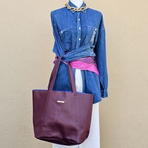 Oscar de la Renta Oversized Tote bag in Burgundy